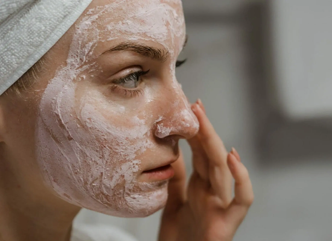 What Makes A Good Exfoliating Gel And How To Use It Right